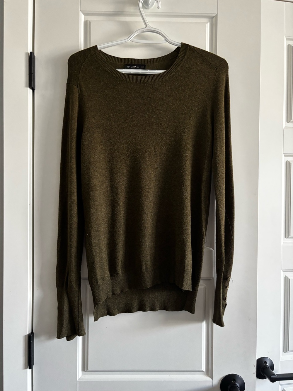 Zara Classic Button Cuff Knit Lightweight Sweater Army Green size M - Picture 2 of 5